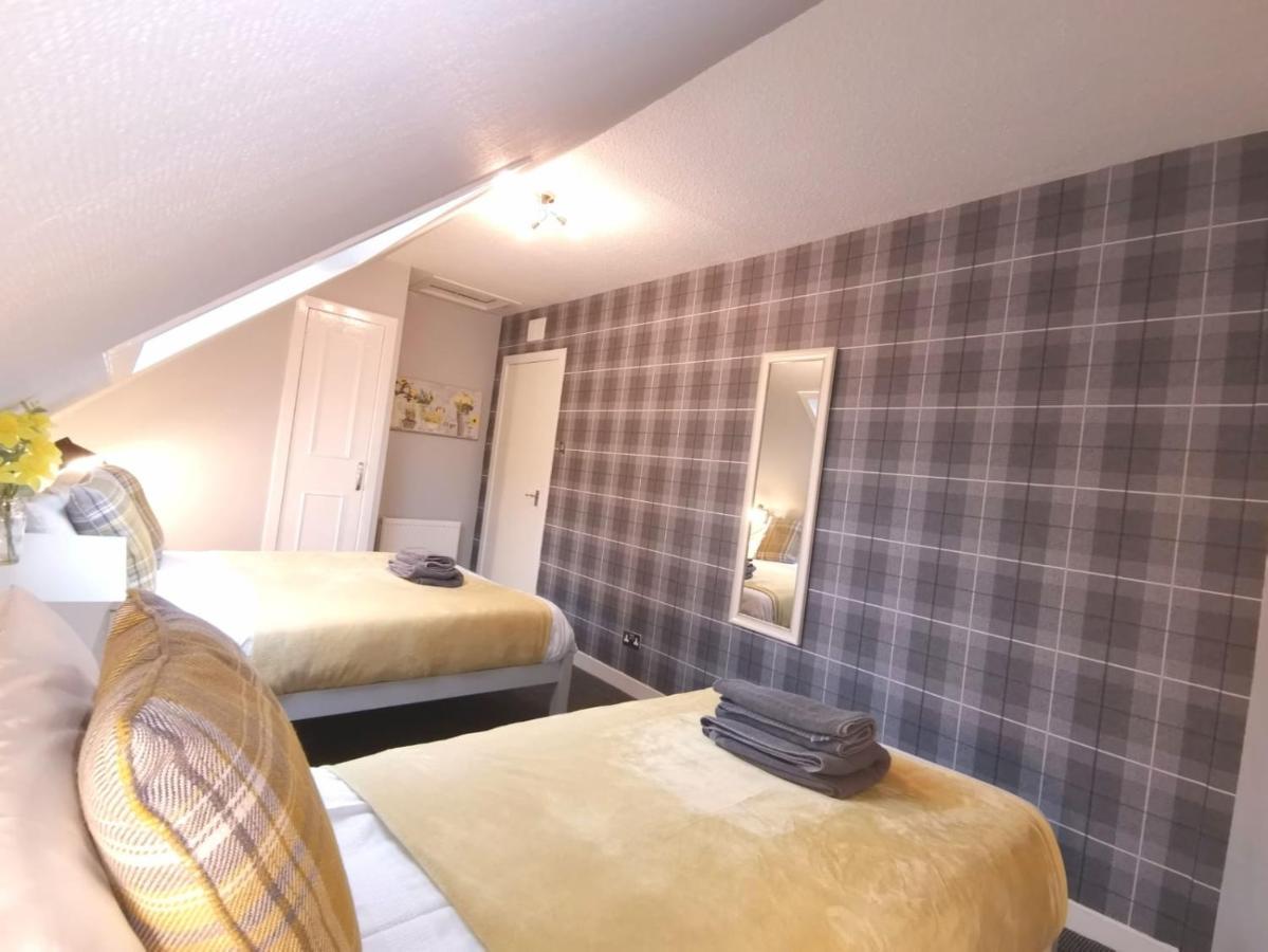 The View Brechin Apartment Luaran gambar