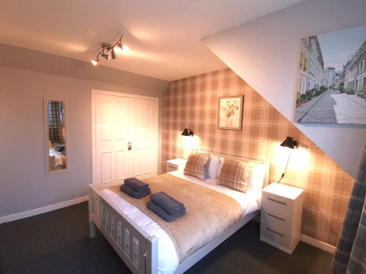 The View Brechin Apartment Luaran gambar